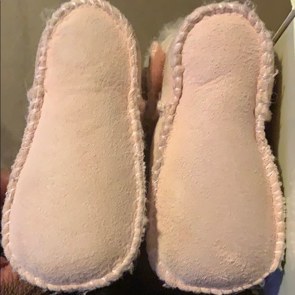 UGG Boot for baby girl - Picture 2 of 4